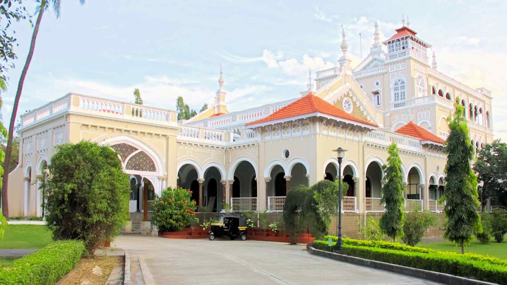 Aga Khan Palace in Pune, a notable landmark relevant to the Lonavala to Pune journey